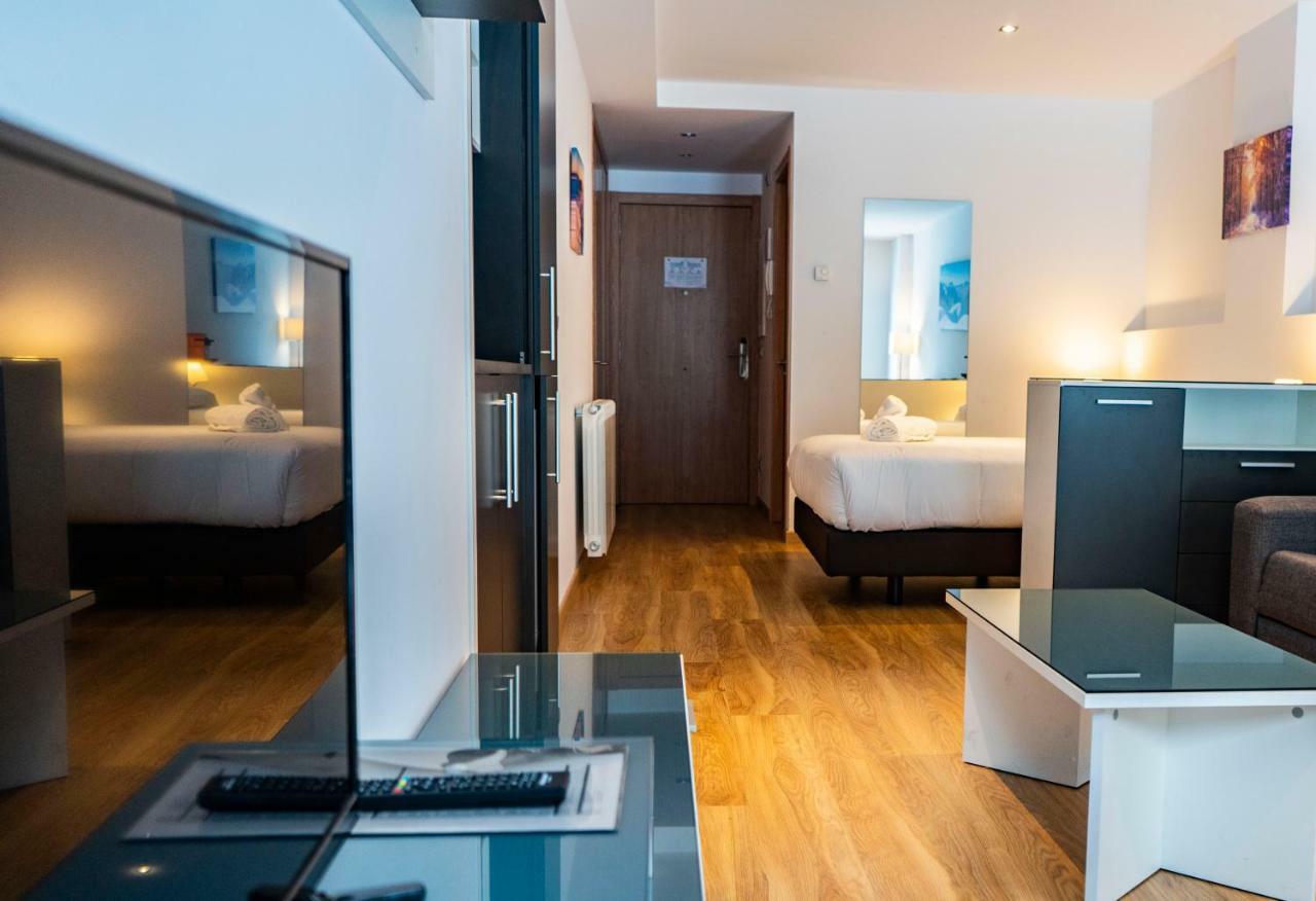 Luxury The Lodge Arinsal Ribasol Park エクステリア 写真